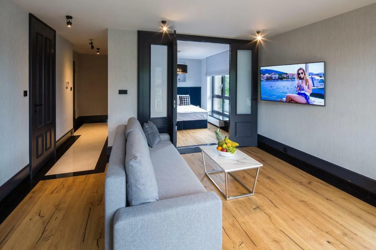 Bella - Victoria Residence By Oneapartments سوبوت شقة